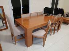 Table à manger 8 chaises